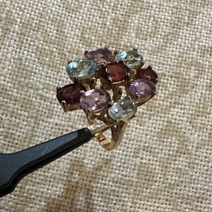 Elegant Multi-Stone Cluster Ring